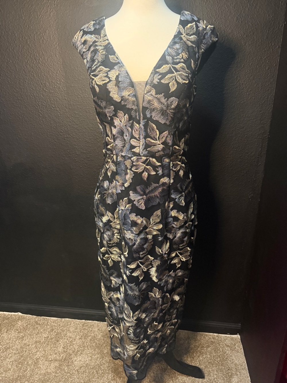 Xscape Black Metallic Floral Midi Cocktail Dress 10 gold thread, mesh detail